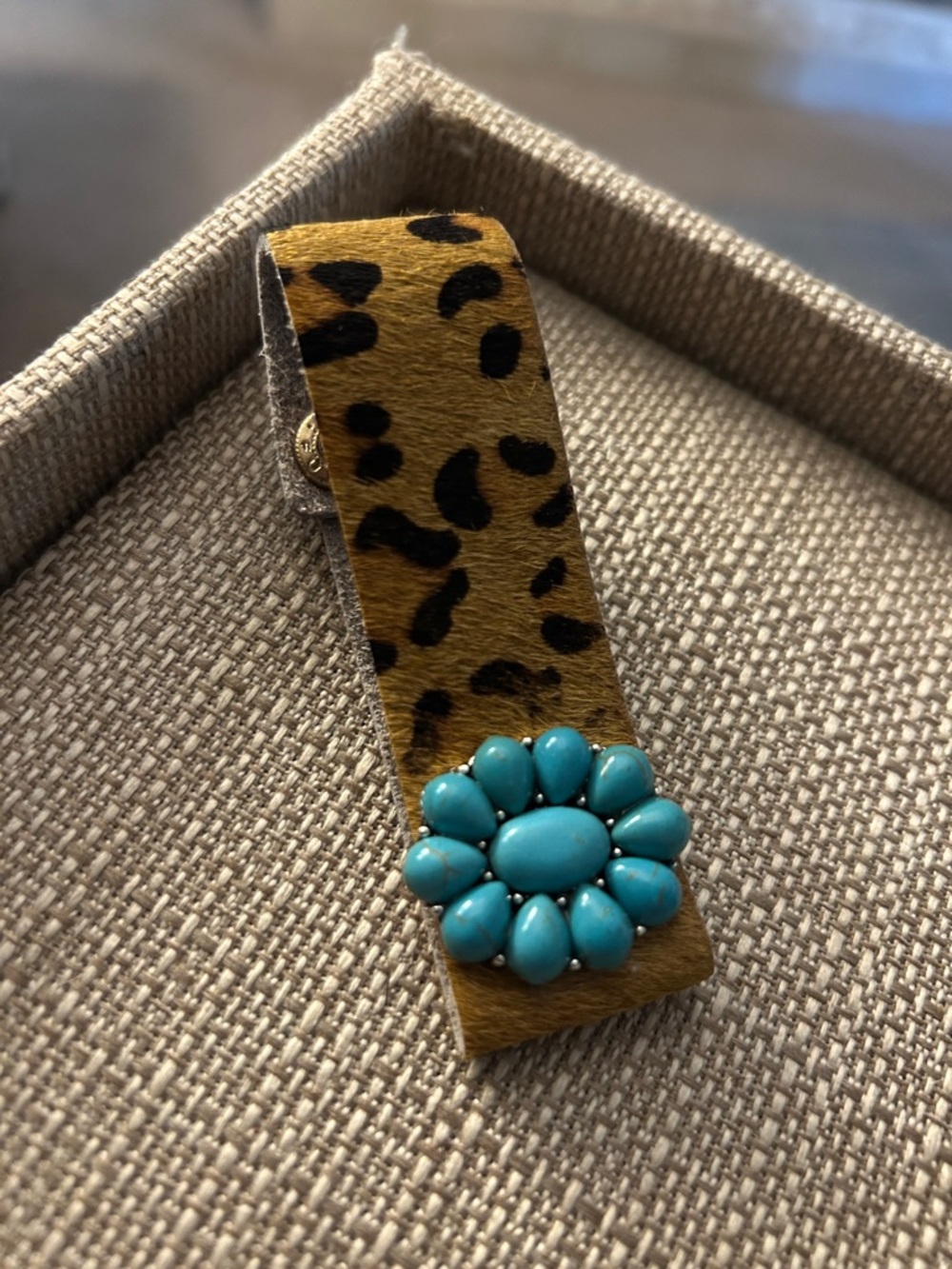 Turquoise Flower Leopard Print faux Leather Cuff Bracelet